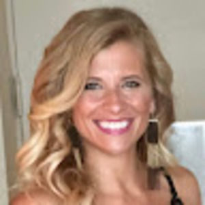 Meet your Posher, Traci